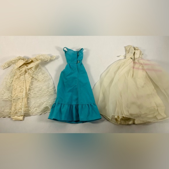 Vintage Barbie & Francie Dresses 60’s / 70’s see pics- some staining - Picture 2 of 7